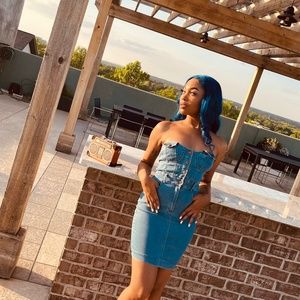 Sweet heart denim mini dress